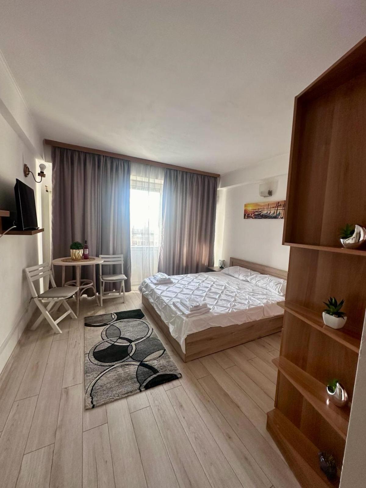 Downtown Studio Calea Victoriei Ultracentral Bucharest Exterior photo